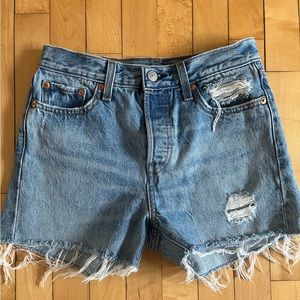 Levi’s Wedgie Cutoff Shorts